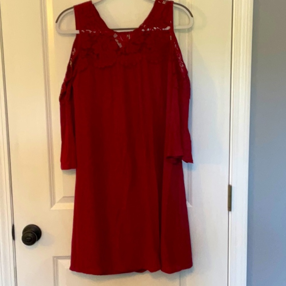 Pinky Burgundy Lace Dress